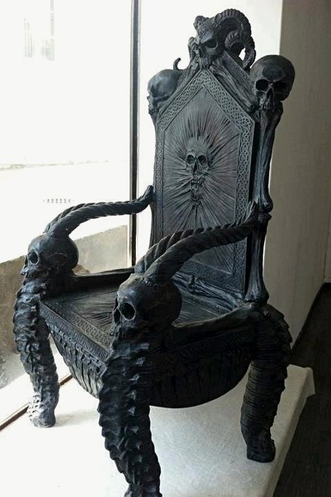 skull-throne-chair.jpg