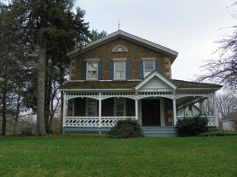 Cobblestone Houses a Rock Hound's Dream