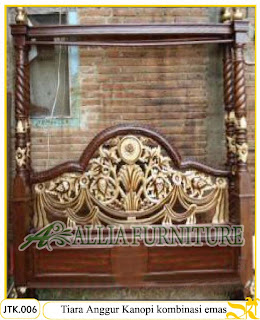 Tempat Tidur Kanopi Ukiran Tiara Anggur Kombinasi emas Tempat Tidur Kanopi Ukiran Tiara Anggur Kombinasi emas Jakarta