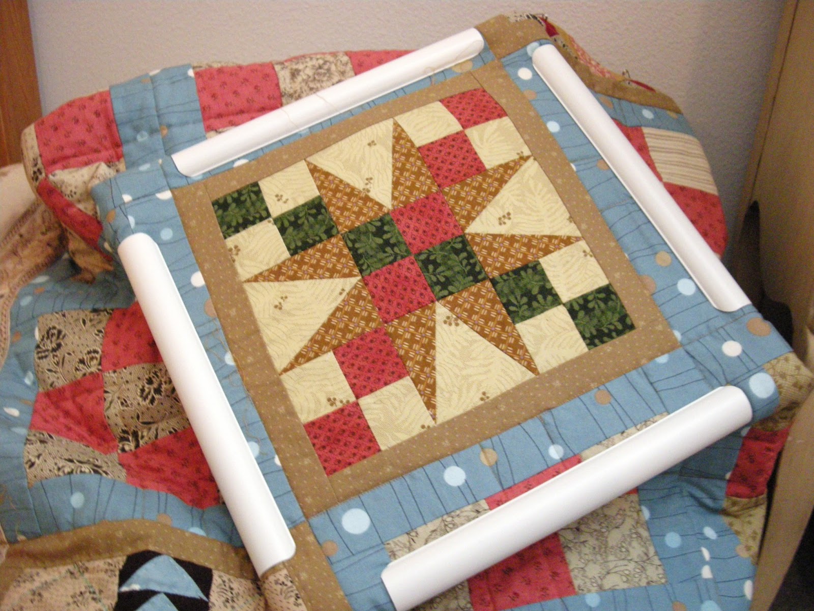 Quilty Folk Vintage Reproduction is in the Home Stretch Now!