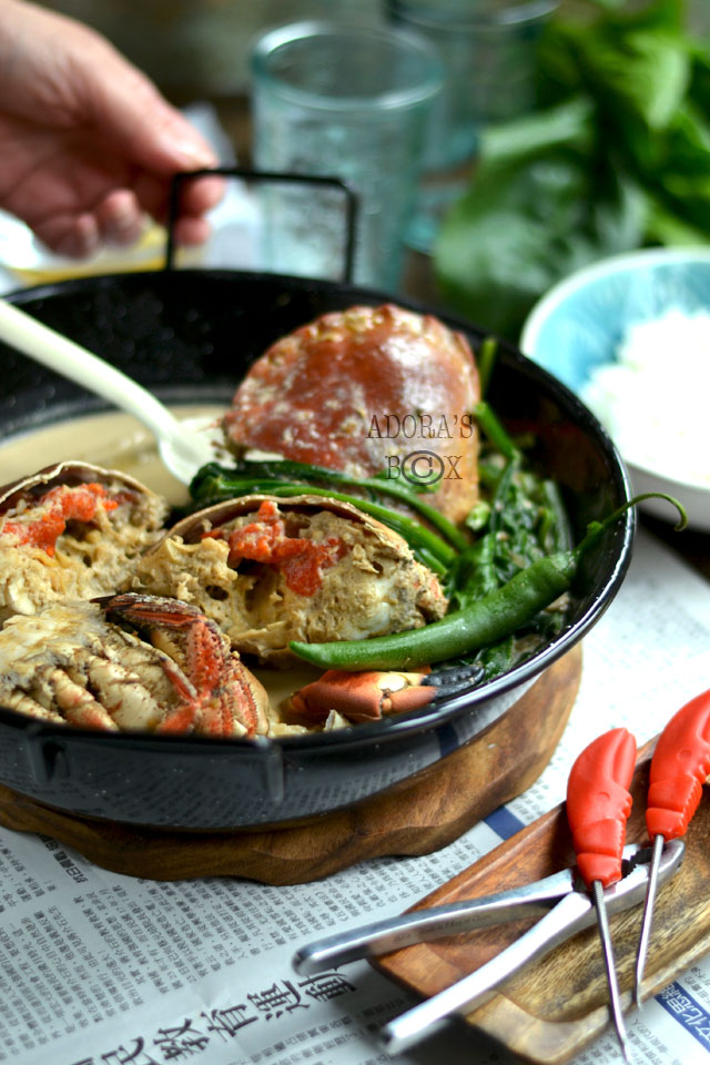 Adora's Box CRABS WITH COCONUT MILK AND SPINACH