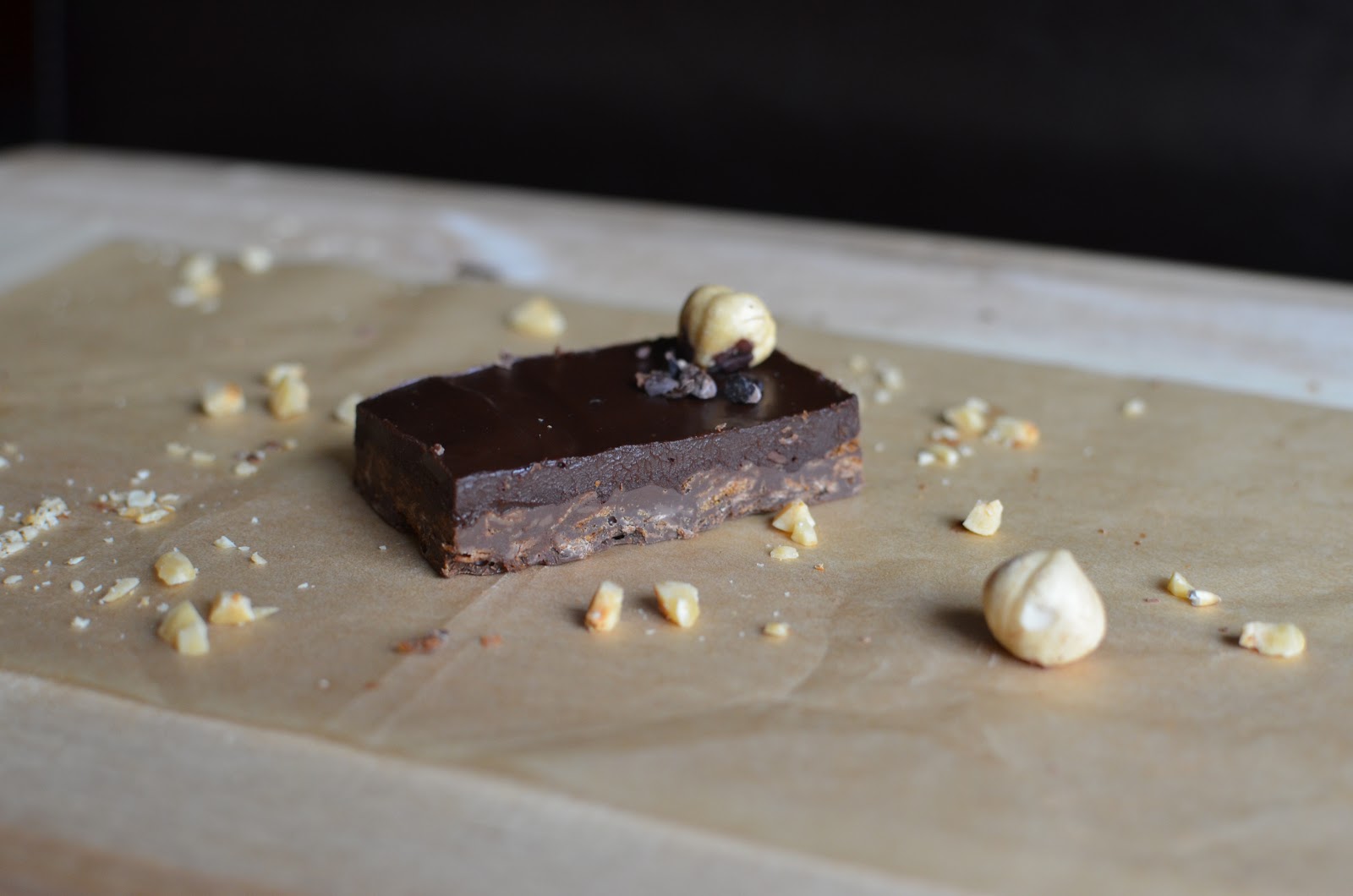 Playing with Flour Chocolate crunch bars (no bake)
