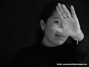 NANCY DE NEGRO SOBRE FONDO NEGRO (nancy)