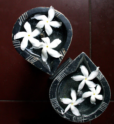 Creative Flower Decoration Tips on Diwali