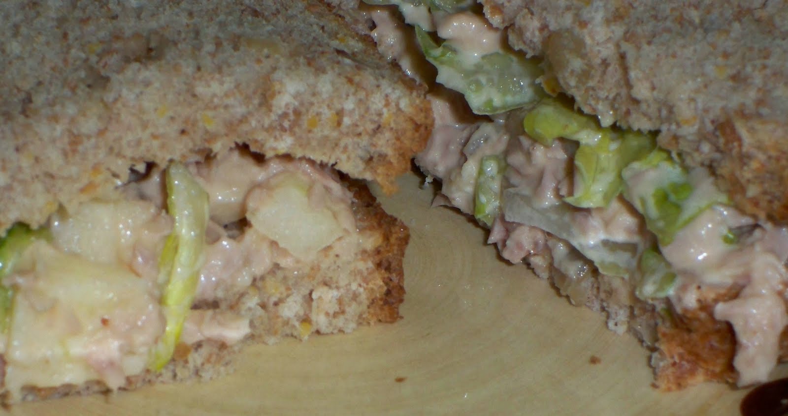 Gramma's in the kitchen AppleTuna Sandwich