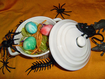 Ensalada Con Huevos De Mini Dragon
