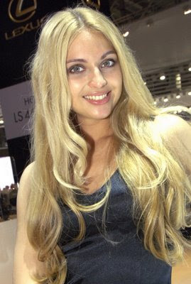 Moscow auto show girls pictures