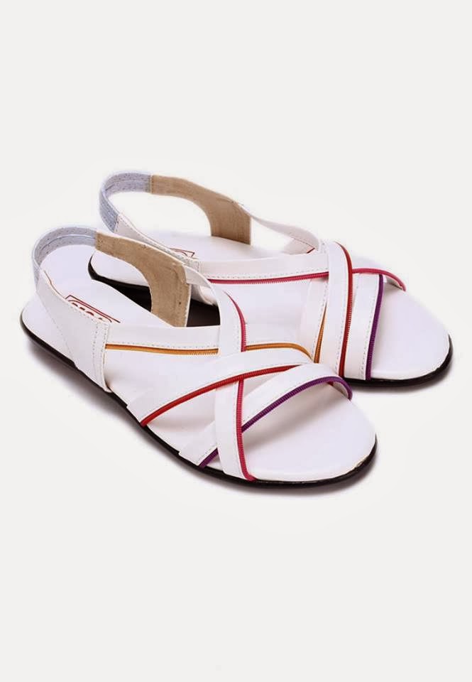Regal Shoes New Winter Wear Collection 2014 For Women And Girls Regal Shoes New Winter Wear Collection 2014 For Women And Girls
