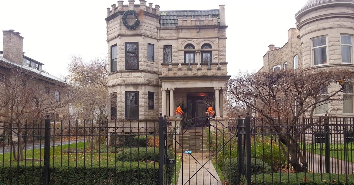 The Chicago Real Estate Local A few photos of Logan Boulevard on a