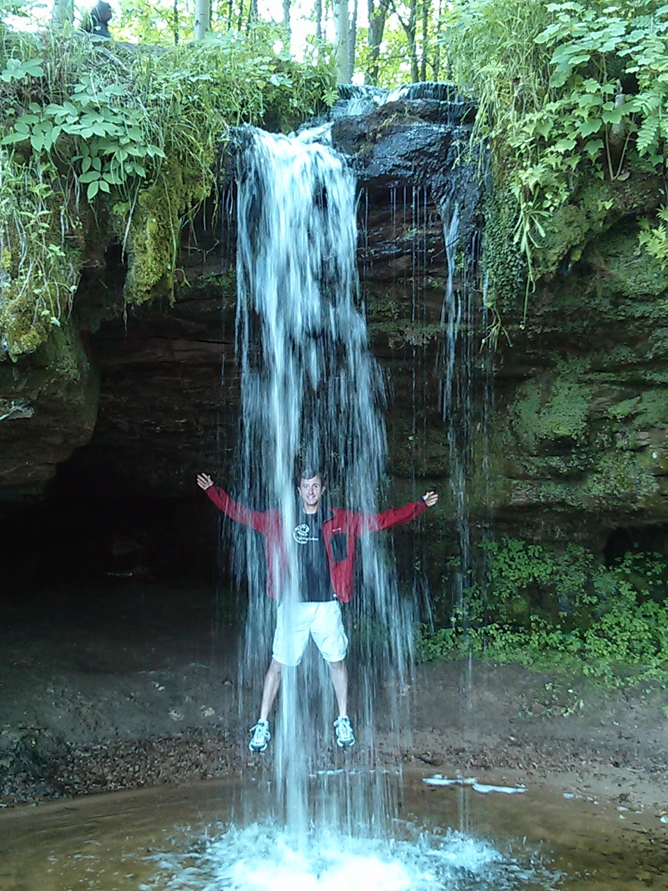 Munising, MI: Scott Falls - Explore This City