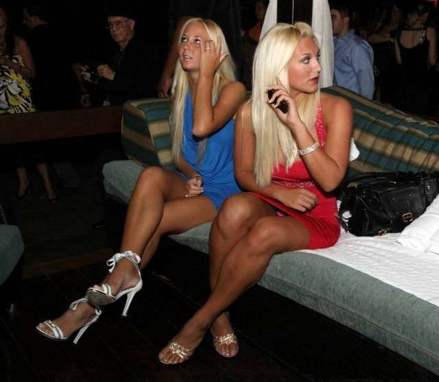 Lizzie grubman upskirt photo 87