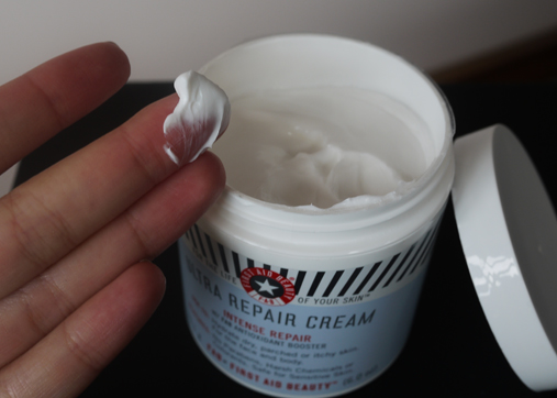 FIRST AID BEAUTY ULTRA REPAIR CREAM (170G)çåçæå°çµæ