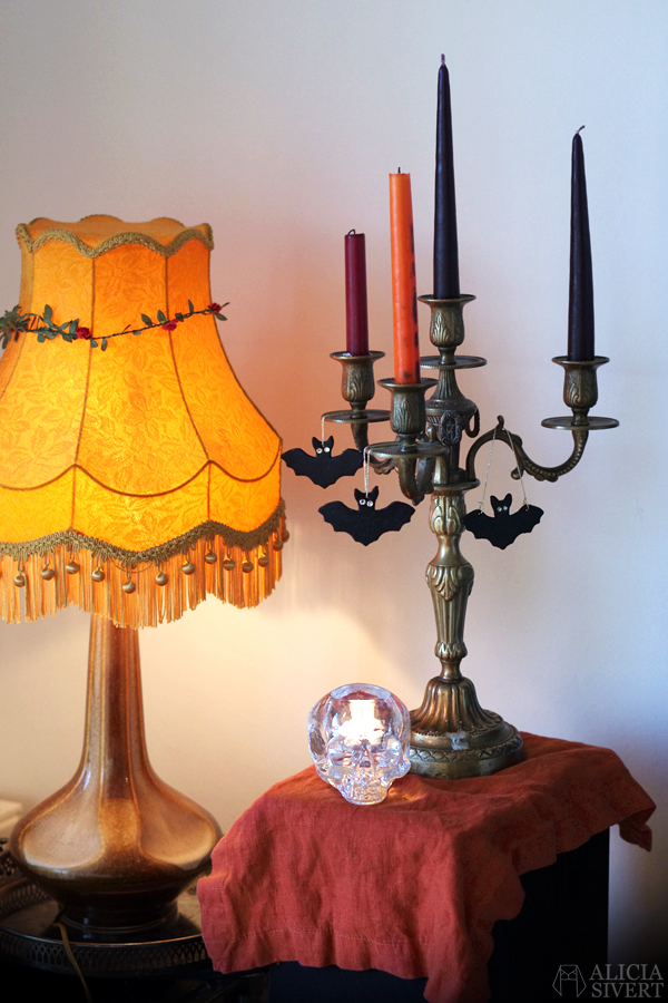 DIY air drying clay bats for Halloween, tutorial by Alicia Sivertsson, 2015. DIY air drying clay bats for Halloween, tutorial by Alicia Sivertsson, 2015. Alicia Sivert, aliciasivert, skapa, skapande, fladdermöss, fladdermus, bat, lufttorkande lera, das pronto