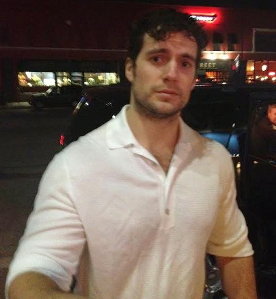 Генри Кавил на вечеринке команды Бэтмен против Супермена