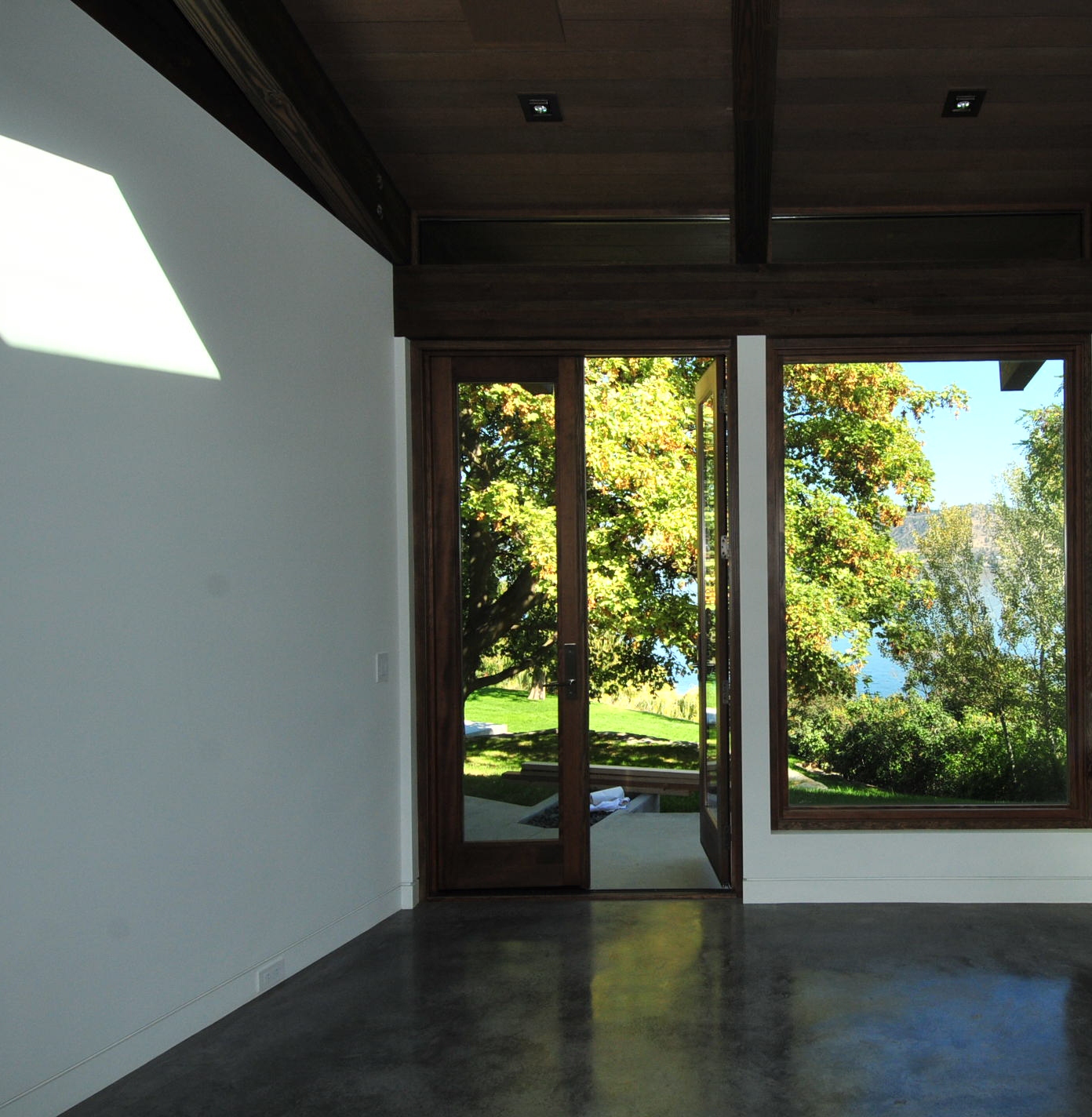 Mode Concrete Sealing And Waxing Concrete Floors An Easy Cost