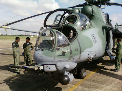 Mil Mi-24: o mais poderoso helicóptero militar russo  AH+Sabre+-+FAB+nose