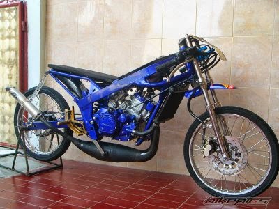 Foto Modifikasi Motor Ninja 4 Tak Drag Version Terbaru - Maniak Otomotif