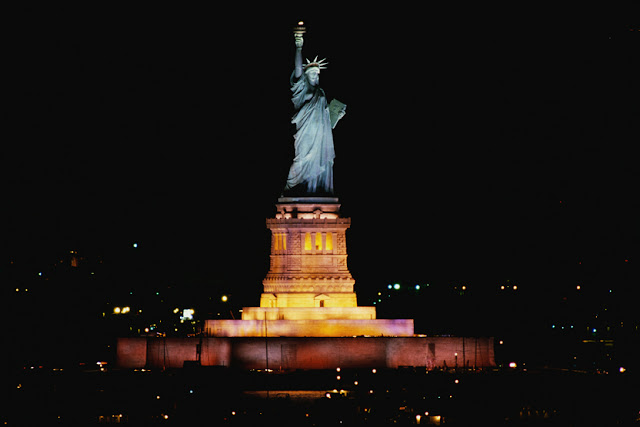 statue-of-liberty-night-1.jpg