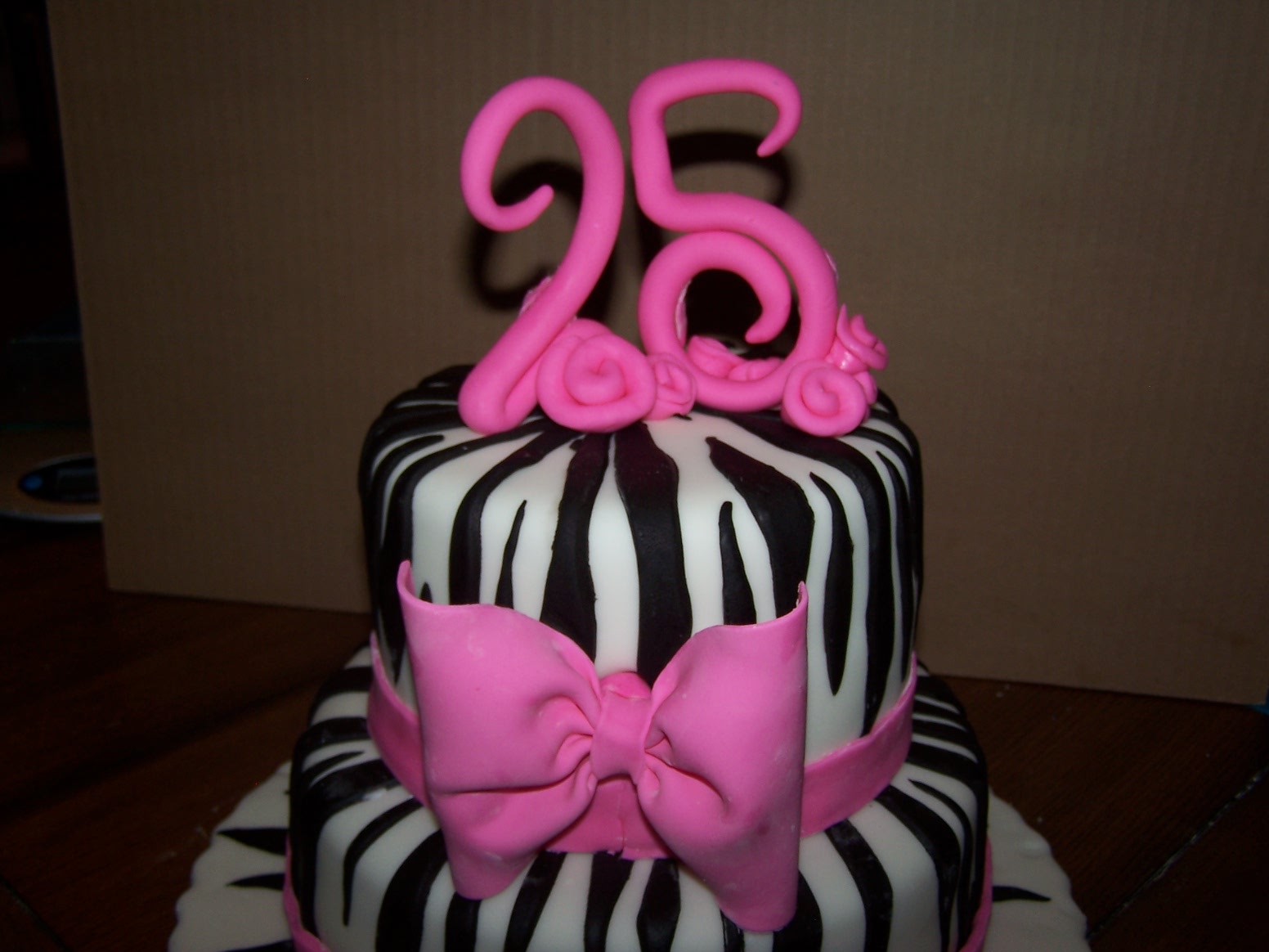 Learning To Fly Cakes and Pastries Katherine�s 25th