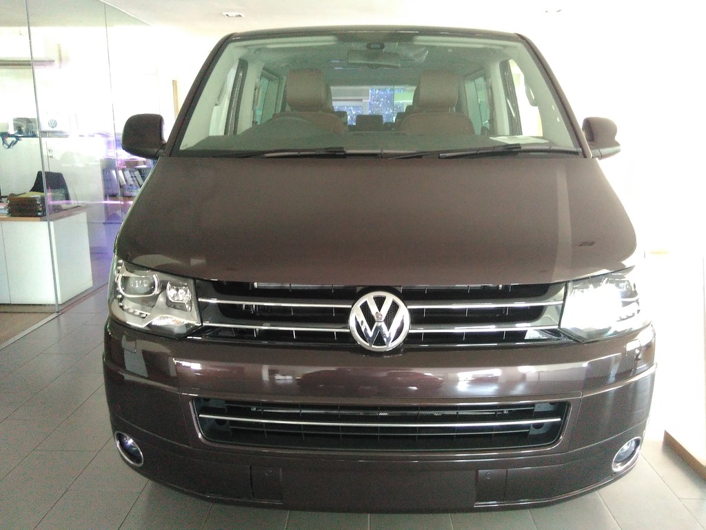 Hotline Promo Volkswagen Jakarta Caravelle LWB