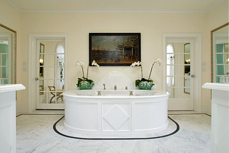 Bathrooms Worth Boasting About The Enchanted Home A Regal Looking Bathroom Timothy Corrigan
