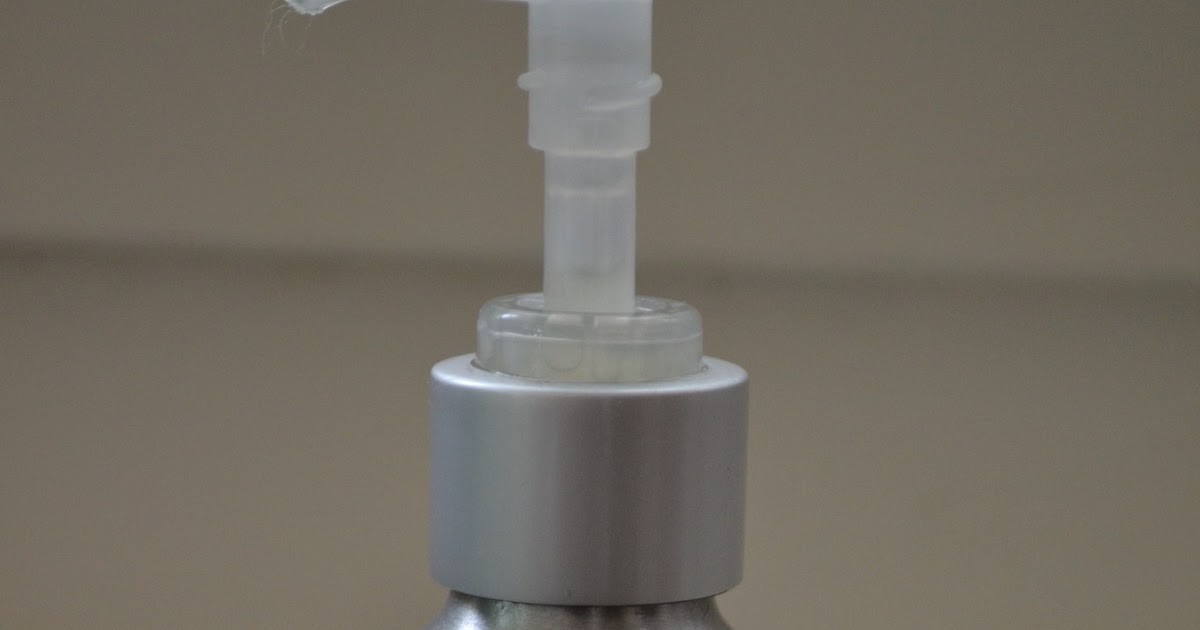 Bottled Beauty MooGoo "Oil Cleansing Method" Review Combination Skin