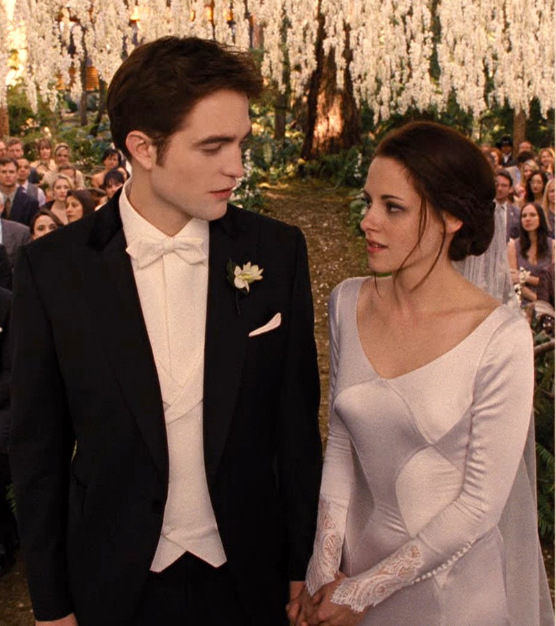 Best Breaking Dawn Wedding Dress in the world Don t miss out 