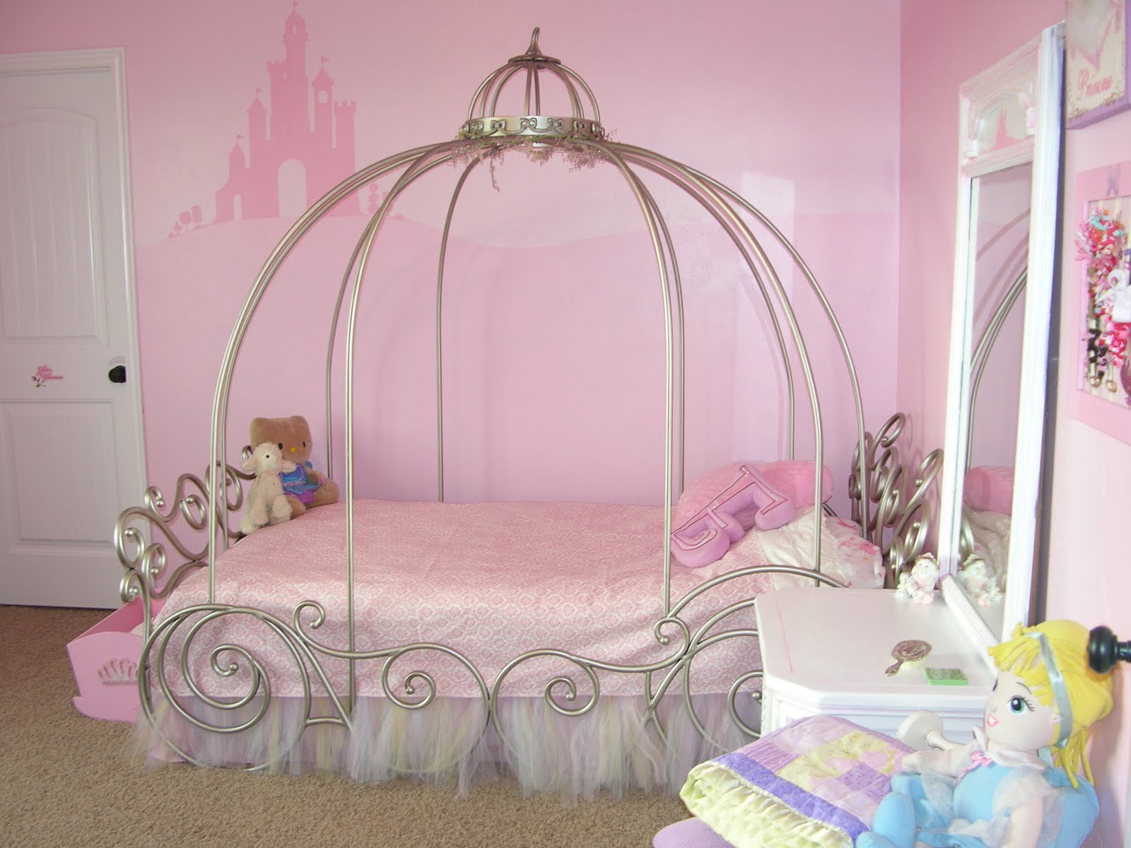 Little Girl Bedrooms Designs