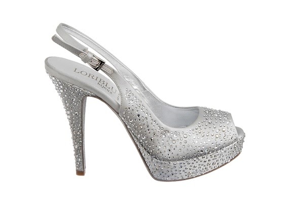  sepatu pengantin satin 