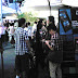 Buy Nokia Lumia get free Xbox 360,Singapore citizen Queuing