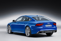 2015-AudiRS7Perfomance-02.jpg