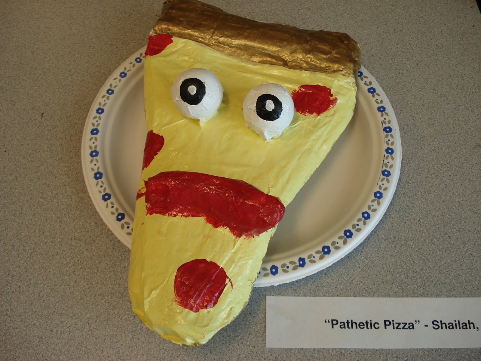 a faithful attempt Papiermâché "Foods with Moods"