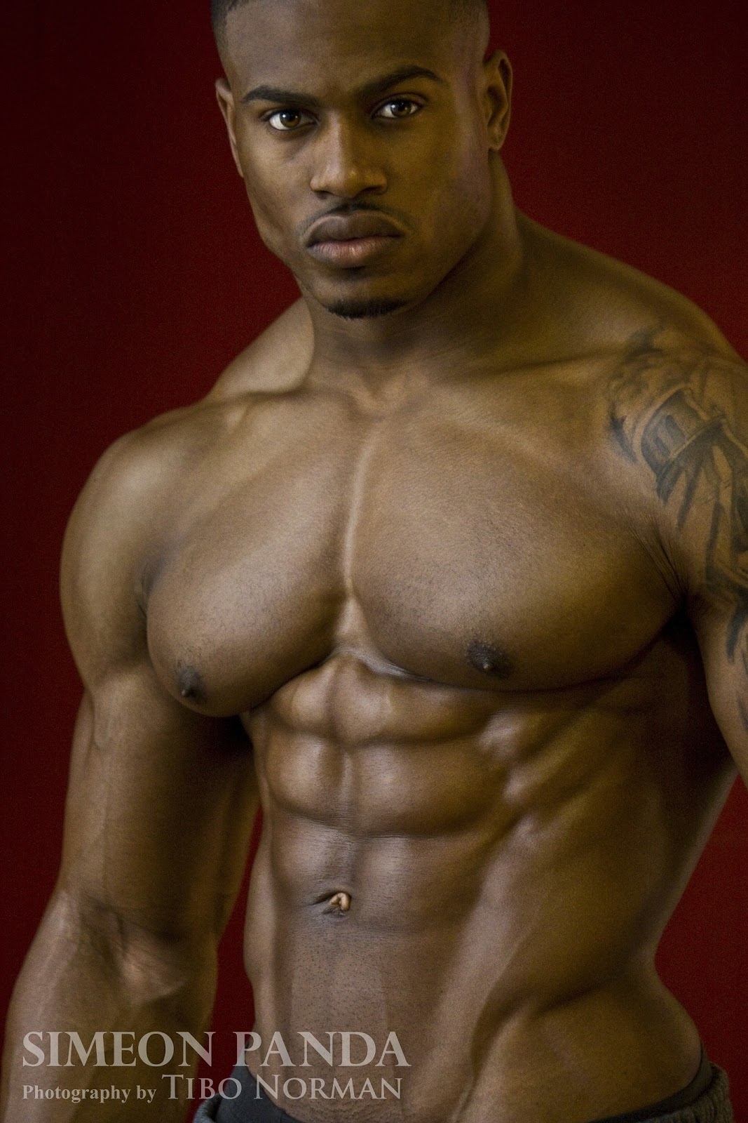 Daily Bodybuilding Motivation: Hot Abs Model Simeon Panda