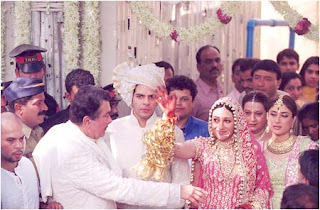 Actress Karishma Kapoor Wedding Pictures | CelebritiesCouples