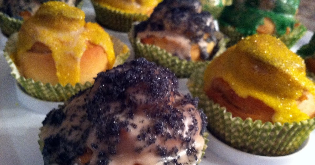 Mini Cream CheeseStuffed King Cakes