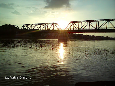 Sunset at the Yamuna River, Boat ride