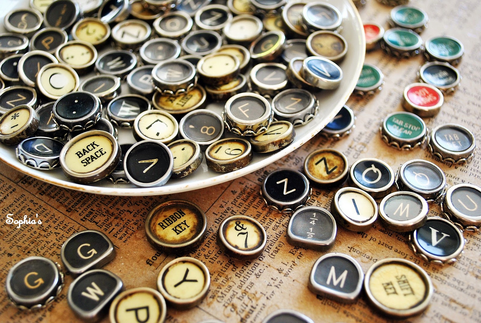 Sophia's How to Make Typewriter Key Jewelry A Tutorial