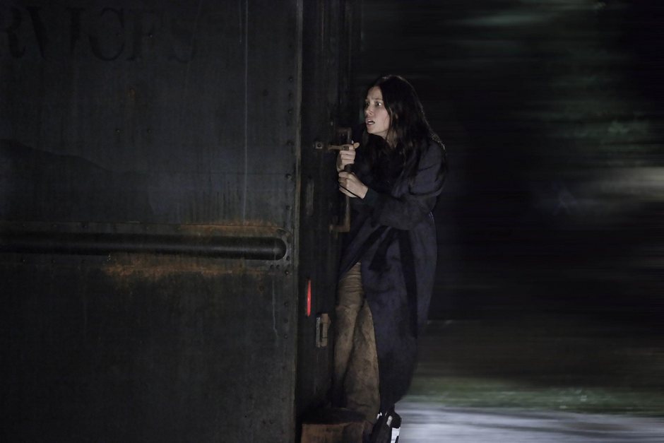 HORAS DE OSCURIDAD Reseña The Tall Man (2012)