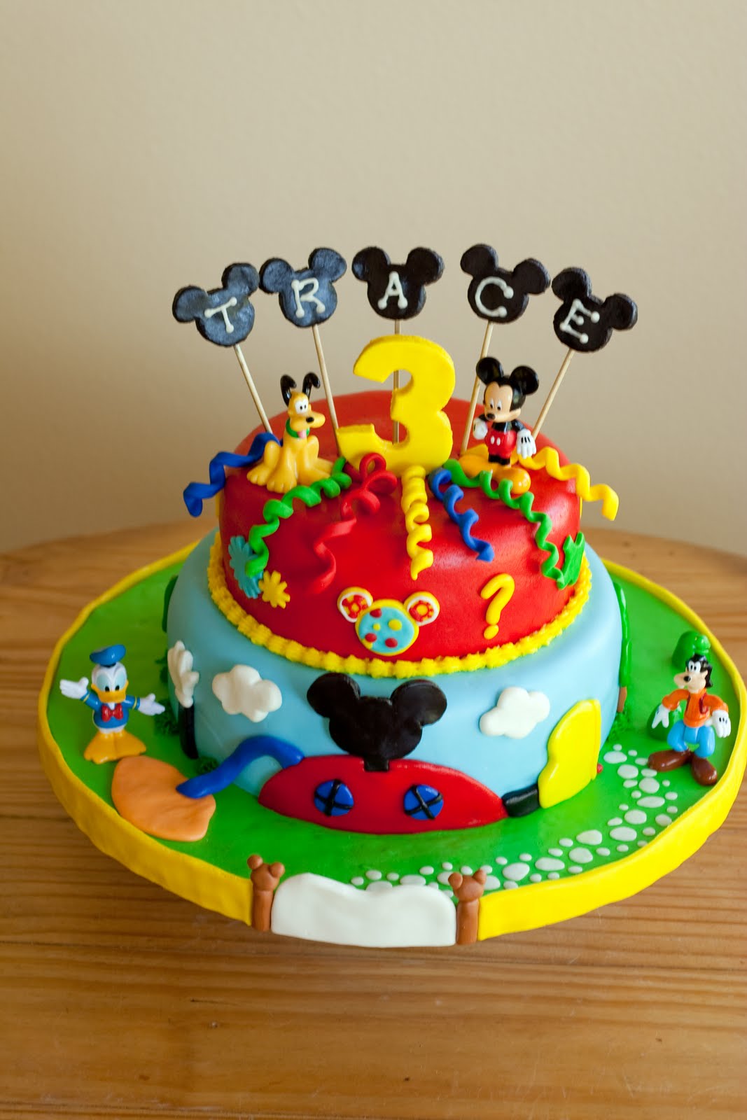 mickey cakes pictures