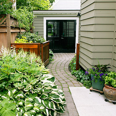Home Sweet Home: Side Yard Ideas