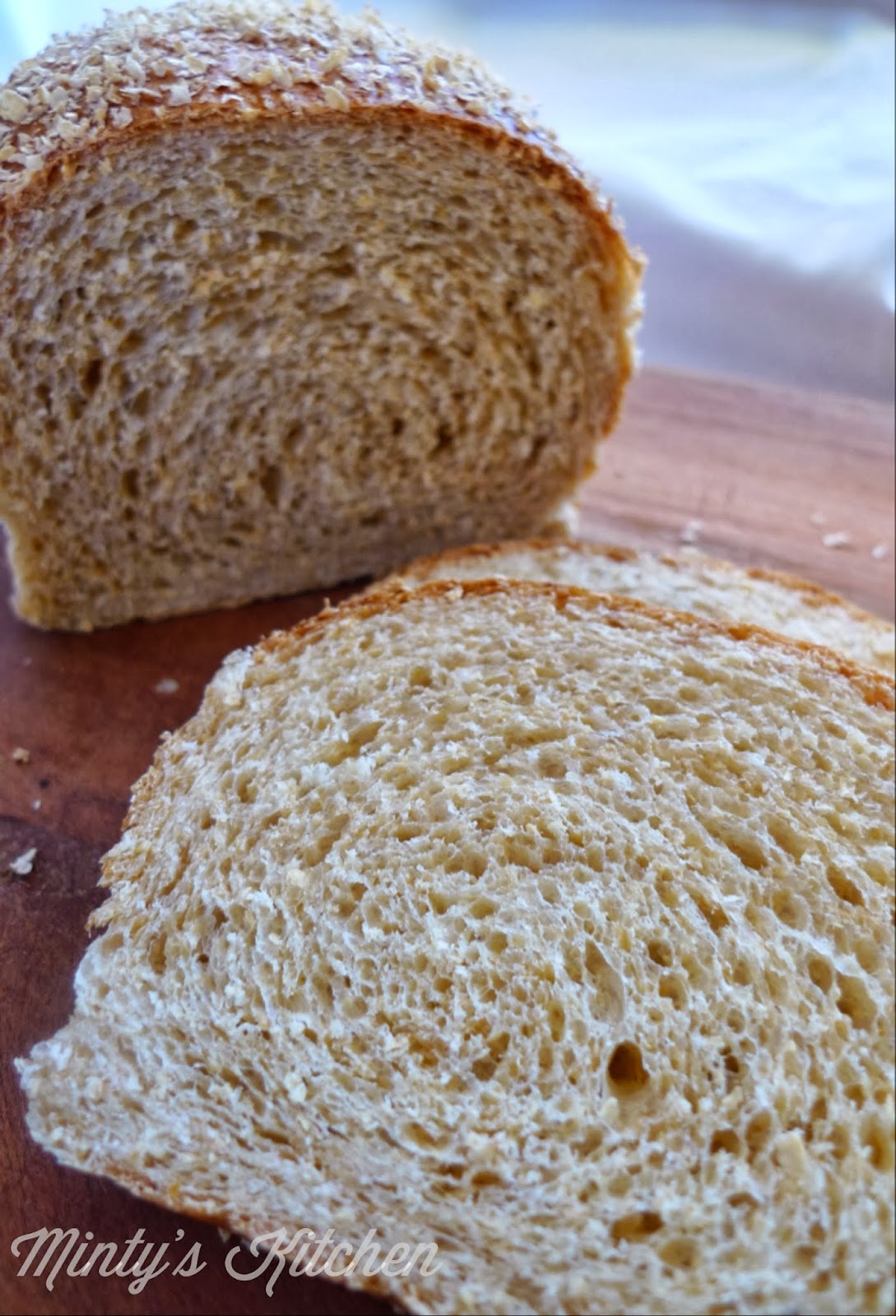 Minty's Kitchen 100 Wholemeal Bread