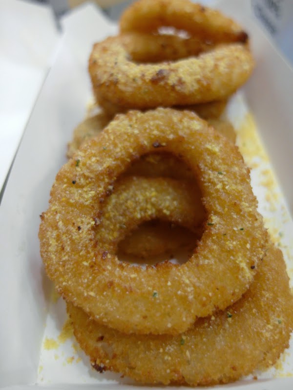 Domino's Pizza Gold Rush Party Onion Rings Review lunarrive food blog
