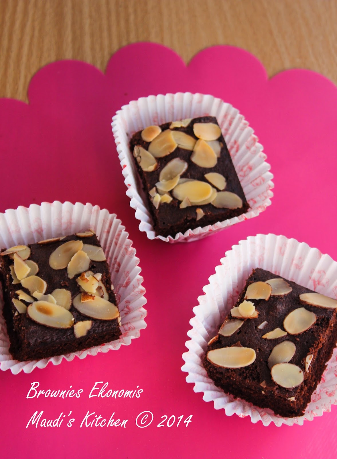 Maudi's kitchen Brownies Panggang Ekonomis (Tanpa Dark Cooking Chocolate)