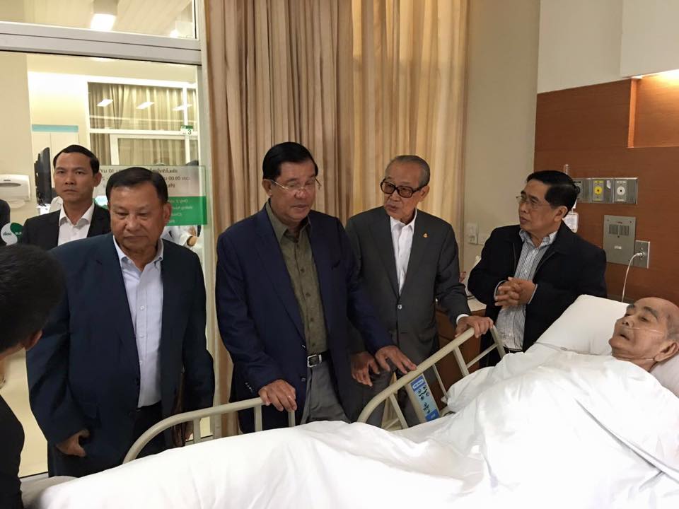 Say Phouthong, Hun Sen led Vietnamese soldiers to arrest Pen Sovan