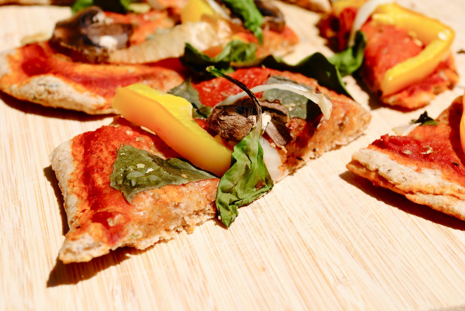 a healthy twist on pizza Fit Foodie Finds