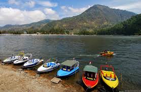 Tempat Wisata di Jawa Timur Lengkap Tempat Wisata di Jawa Timur Lengkap