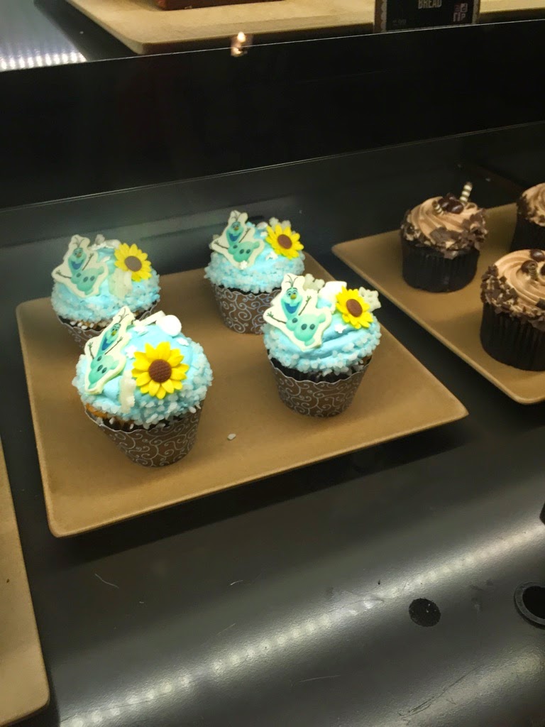 Whisk Disney World Cupcake Crawl 2015 Whisk Disney World Cupcake Crawl 2015