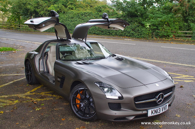 Mercedes SLS AMG GT