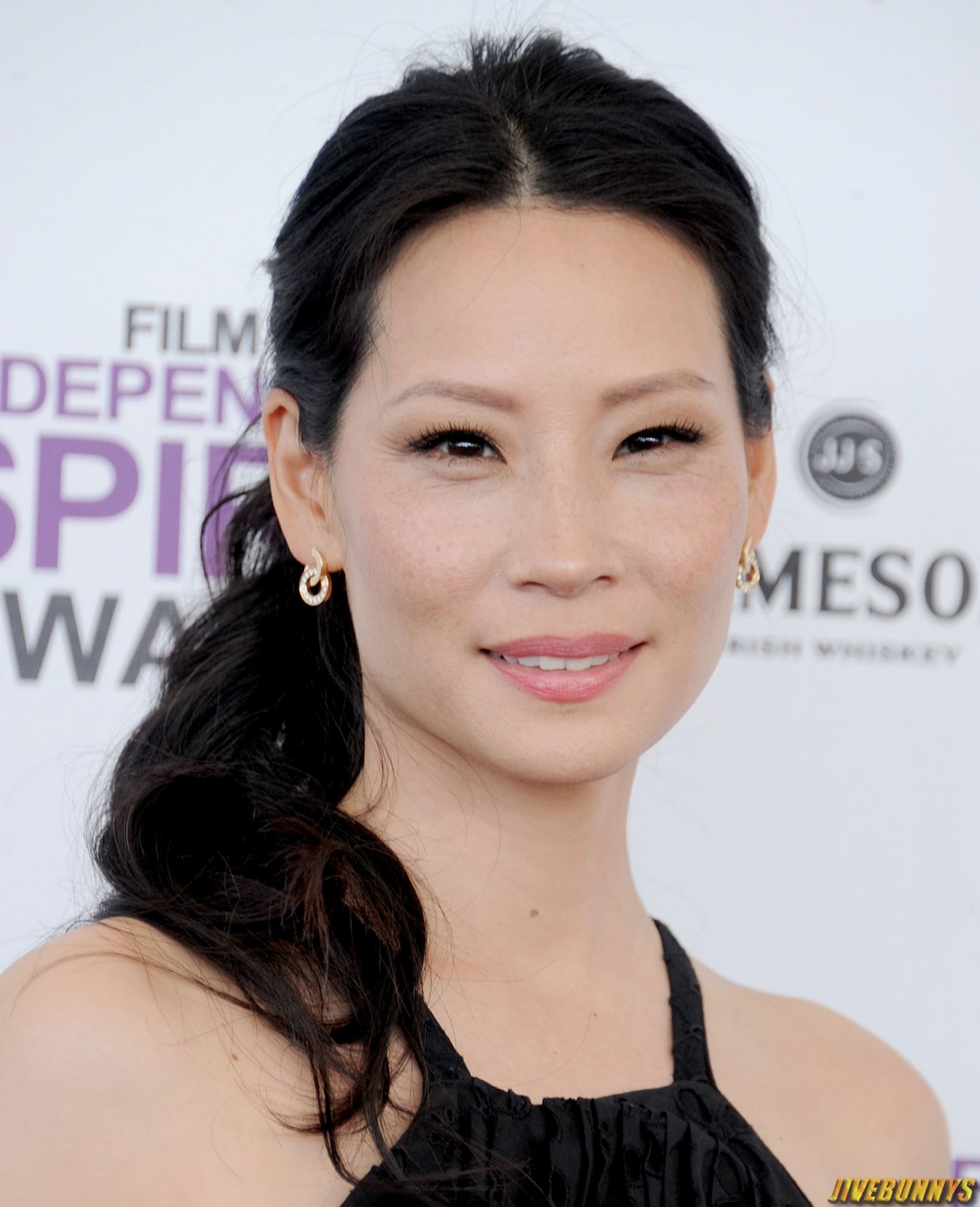 http://1.bp.blogspot.com/-X9mzfTwPX-0/T0rLDZo4UvI/AAAAAAAERyg/u31Gpz5t6KM/s1600/lucy_liu_180010.jpg