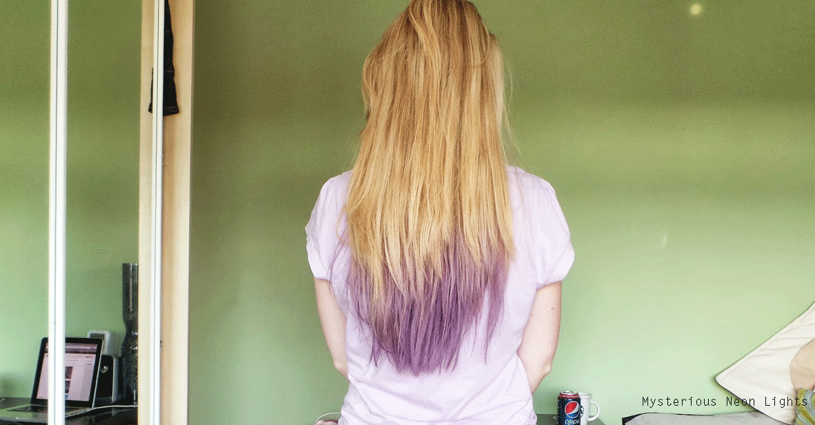 Mysterious Neon Lights John Frieda Everlasting Blonde Shampoo